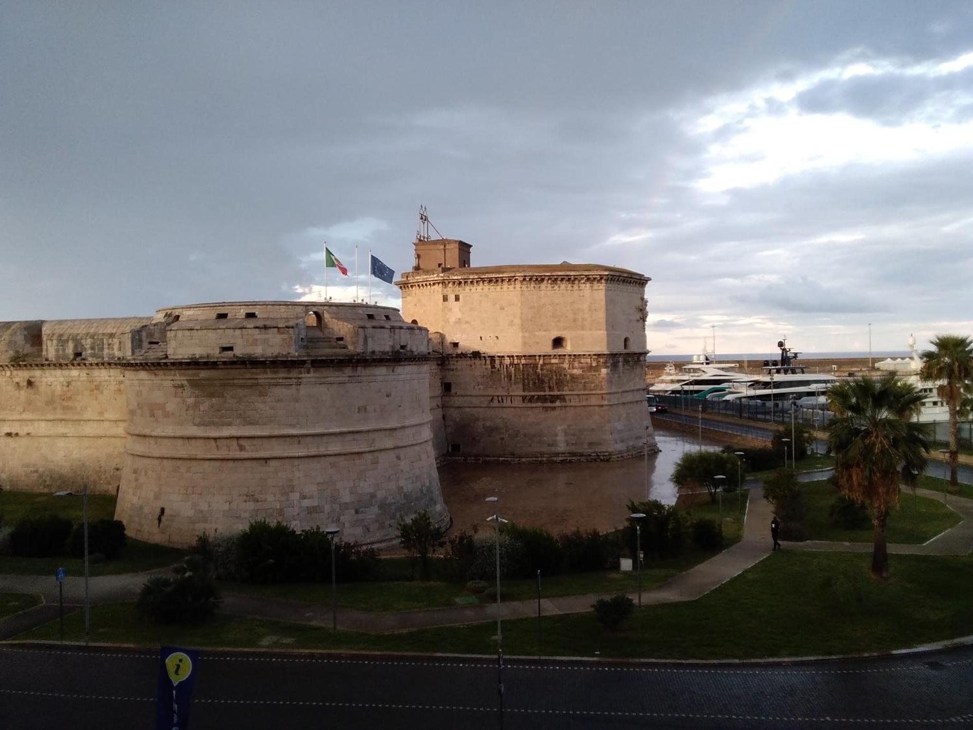 Quarta Strada Apartment Civitavecchia Exterior foto